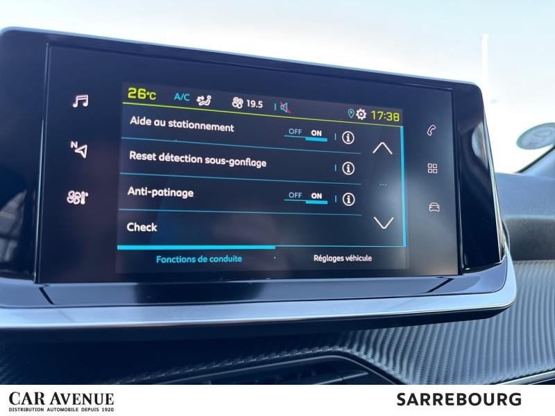 Occasion PEUGEOT 208 e-208 136ch Style 2023 Blanc Banquise (O) 15890 € à Sarrebourg