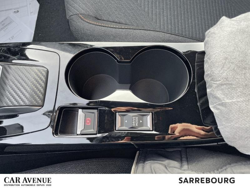 Occasion PEUGEOT 2008 e-2008 156ch Style 2025 Bleu Obsession (M) 31800 € à Sarrebourg