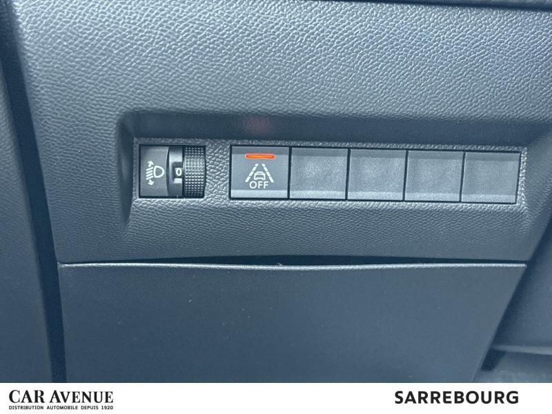 Occasion PEUGEOT 208 e-208 136ch Style 2023 Blanc Banquise (O) 15890 € à Sarrebourg