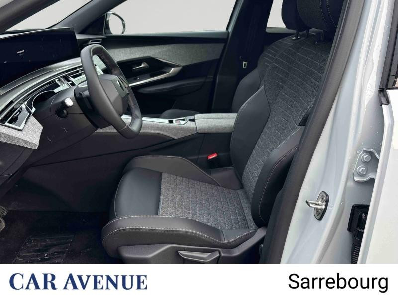 Used PEUGEOT 3008 1.2 Hybrid 145ch Allure e-DCS6 2026 Blanc Okénite (M) € 38900 in Sarrebourg