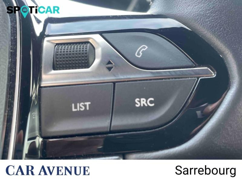 Used PEUGEOT 5008 1.2 PureTech 130ch S&S Active Pack EAT8 2022 Blanc Nacré (N) € 23900 in Sarrebourg