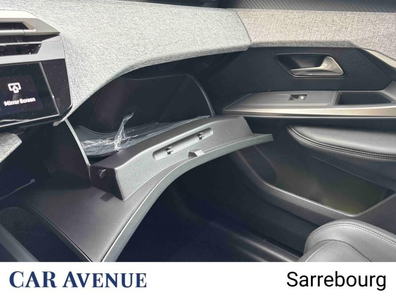 Used PEUGEOT 3008 1.2 Hybrid 145ch Allure e-DCS6 2026 Blanc Okénite (M) € 38900 in Sarrebourg