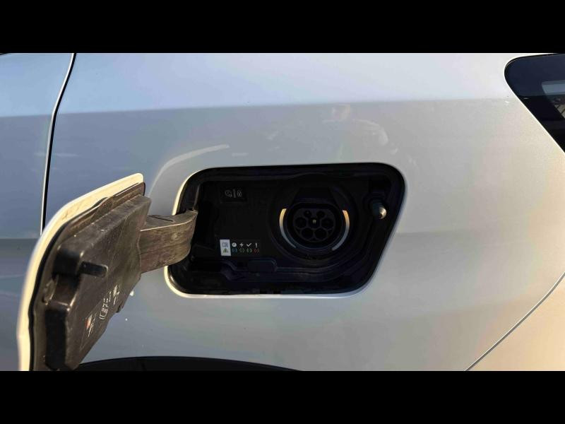 Used PEUGEOT 3008 HYBRID 225ch GT Pack e-EAT8 2021 Noir € 24590 in Sarrebourg