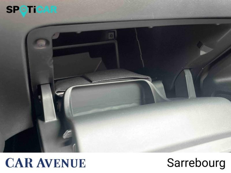 Occasion PEUGEOT 2008 e-2008 136ch Allure 2022 Bleu Vertigo (S) 18900 € à Sarrebourg