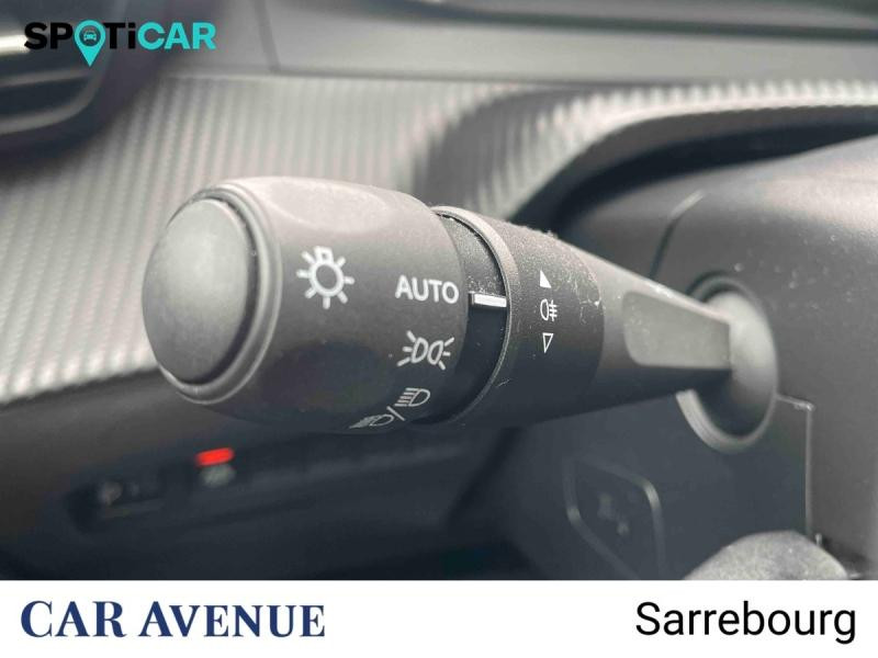 Occasion PEUGEOT 2008 e-2008 136ch Allure 2022 Bleu Vertigo (S) 18900 € à Sarrebourg