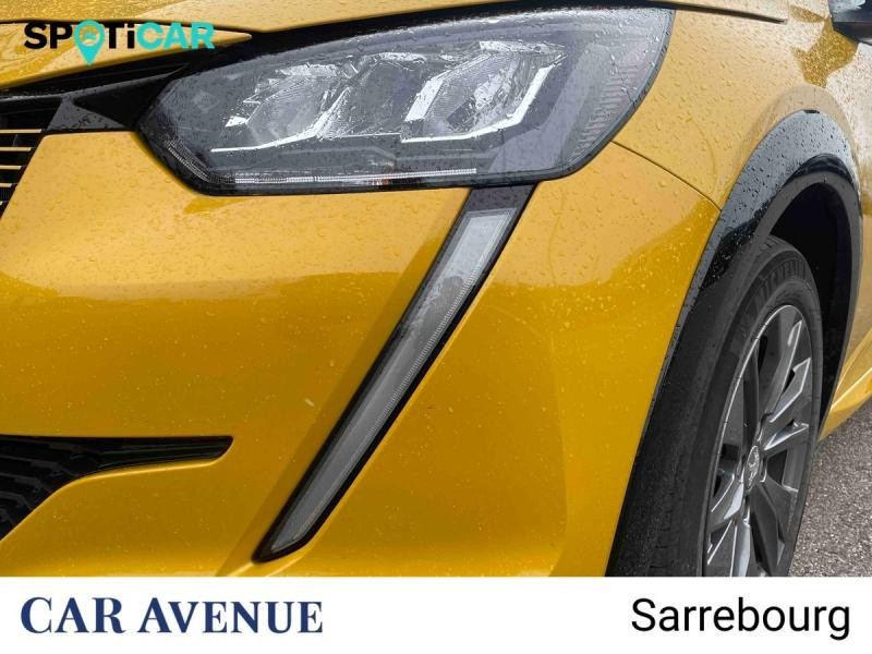 Occasion PEUGEOT 208 e-208 136ch Roadtrip 2022 Jaune 17900 € à Sarrebourg