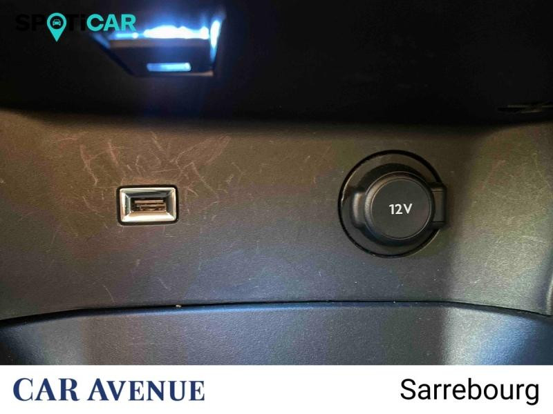 Occasion PEUGEOT 3008 HYBRID 225ch Allure e-EAT8 2021 Gris Platinium (M) 20990 € à Sarrebourg