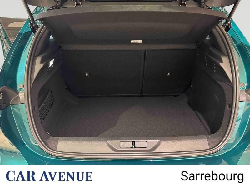 Used PEUGEOT 308 1.2 Hybrid 145ch Allure e-DCS6 2025 Bleu € 33900 in Sarrebourg