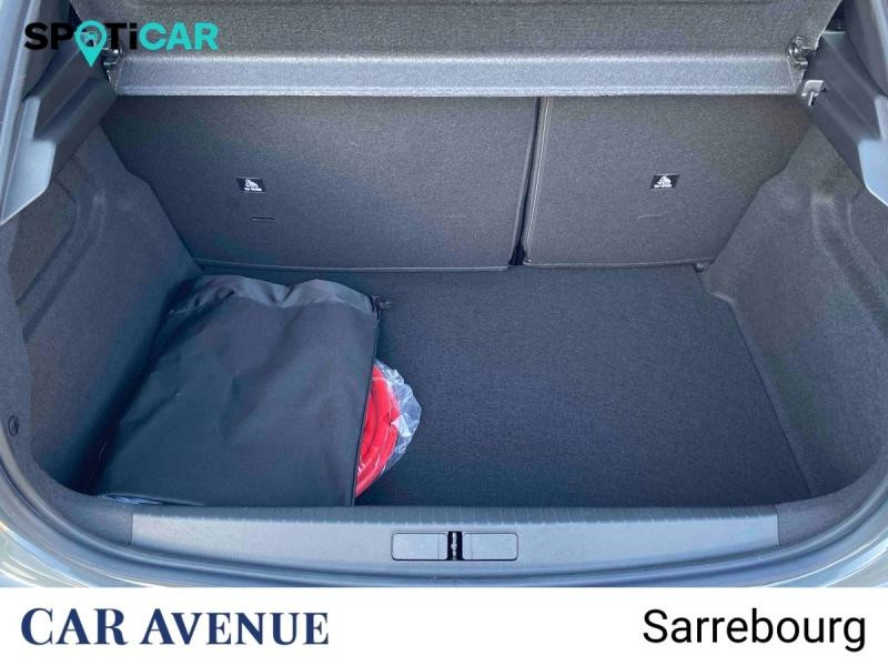 Used PEUGEOT 208 e-208 136ch GT 2026 Gris Selenium (M) € 32400 in Sarrebourg