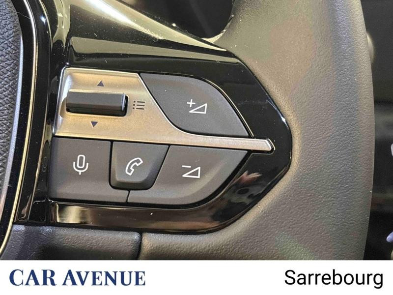 Used PEUGEOT 308 1.2 Hybrid 145ch Allure e-DCS6 2025 Bleu € 33900 in Sarrebourg