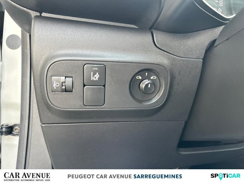 Occasion CITROEN C3 1.2 PureTech 83ch S&S Feel 122-123g 2021 Beige 10900 € à Sarreguemines