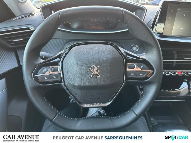 Occasion PEUGEOT 2008 1.2 PureTech 100ch S&S Allure 122g 2020 Orange Fusion (M) 15800 € à Sarreguemines