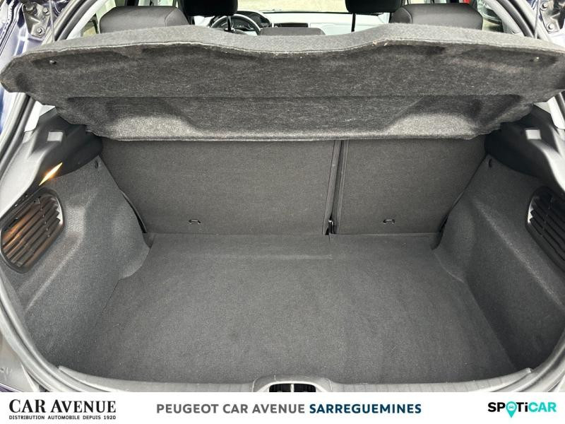 Occasion PEUGEOT 208 1.2 PureTech 82ch E6.c Signature 5p 2019 Dark Blue 10200 € à Sarreguemines