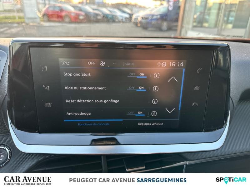 Occasion PEUGEOT 2008 1.2 PureTech 100ch S&S Allure 122g 2020 Orange Fusion (M) 15800 € à Sarreguemines