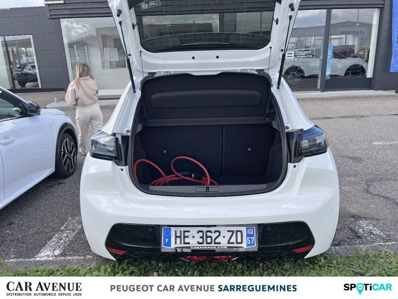 Occasion PEUGEOT 208 e-208 136ch GT 2025 Blanc Okénite (M) 31390 € à Sarreguemines