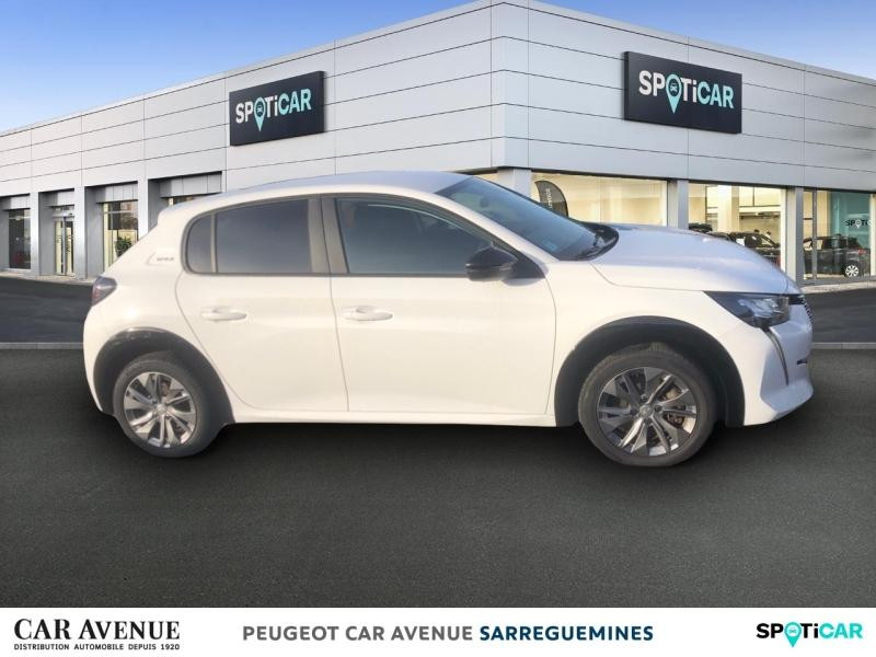 Occasion PEUGEOT 208 e-208 136ch Style 2023 Jaune 17390 € à Sarreguemines