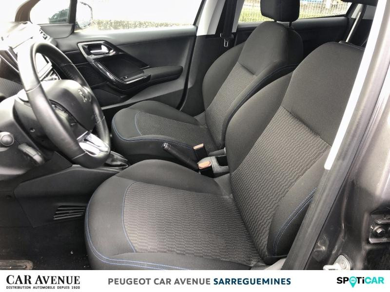 Used PEUGEOT 208 1.2 PureTech 82ch E6.2 Evap Active 5p 2019 Gris Platinium € 8390 in Sarreguemines