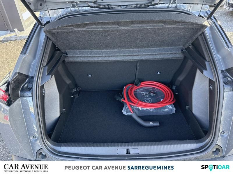 Used PEUGEOT 2008 e-2008 136ch Allure 2025 Gris € 29490 in Sarreguemines
