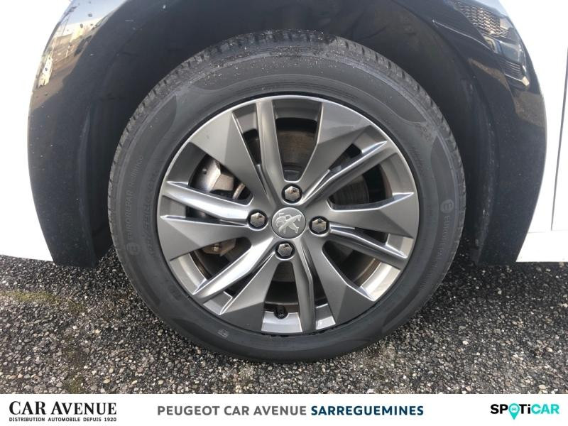 Occasion PEUGEOT 208 e-208 136ch Style 2023 Jaune 17370 € à Sarreguemines