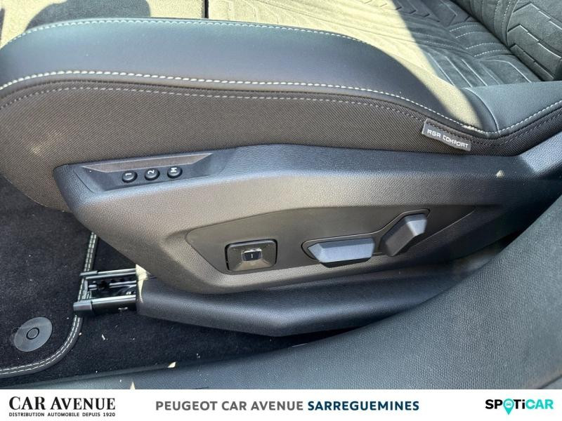 Occasion PEUGEOT 3008 1.2 Hybrid 145ch GT e-DCS6 2025 Noir Perla Nera (M) 42490 € à Sarreguemines