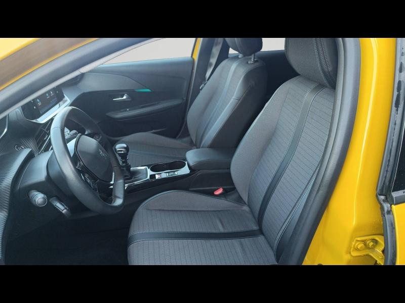 Occasion PEUGEOT 208 1.2 PureTech 100ch S&S Allure 118g 2021 Jaune 13650 € à Sarreguemines