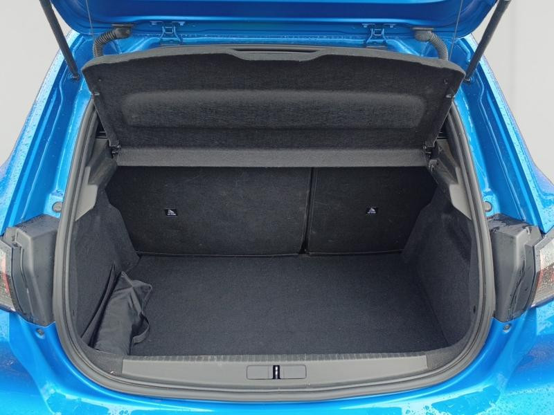 Used PEUGEOT 208 1.5 BlueHDi 100ch S&S GT 2021 Bleu Vertigo (V) € 16190 in Sarreguemines