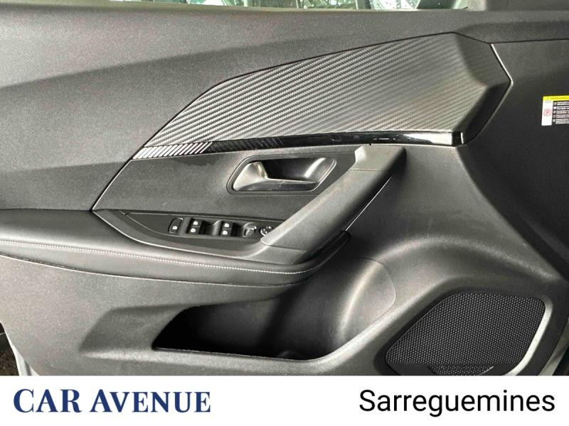 Used PEUGEOT 2008 1.2 Hybrid 145ch Allure e-DCS6 2025 Gris € 25390 in Sarreguemines