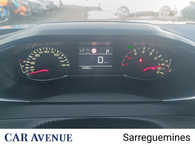 Occasion PEUGEOT 2008 1.2 PureTech 130ch S&S Style EAT8 2022 Gris Artense (M) 18090 € à Sarreguemines