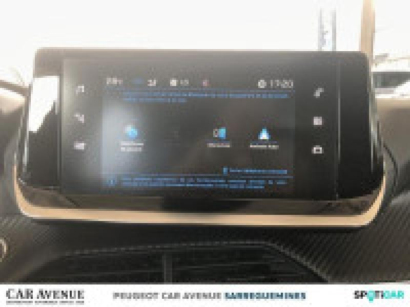 Occasion PEUGEOT 208 1.2 PureTech 100ch S&S Allure 118g 2022 Bleu Vertigo (V) 12690 € à Sarreguemines