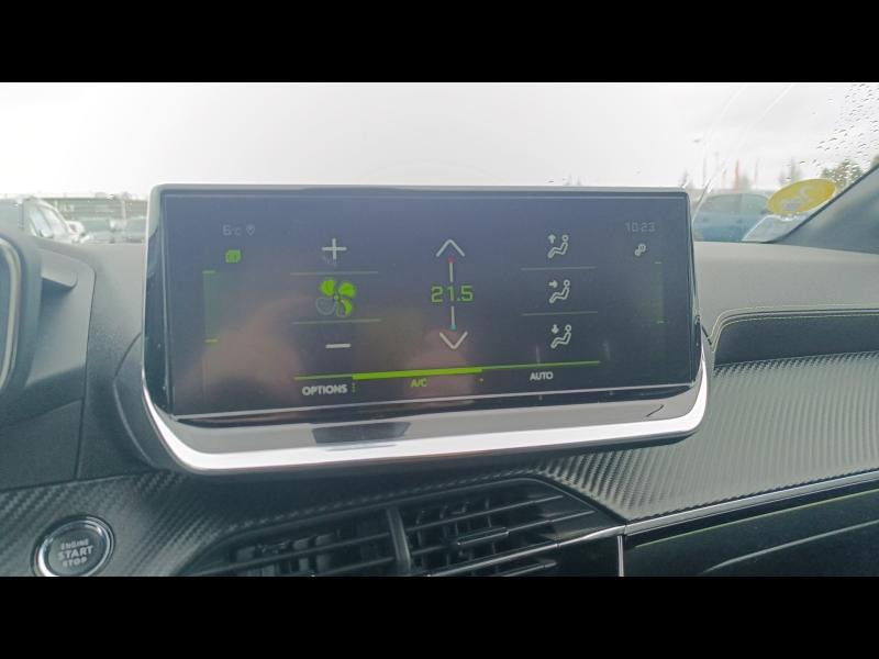 Occasion PEUGEOT 208 1.2 PureTech 100ch S&S Allure 118g 2022 Bleu Vertigo (V) 12690 € à Sarreguemines