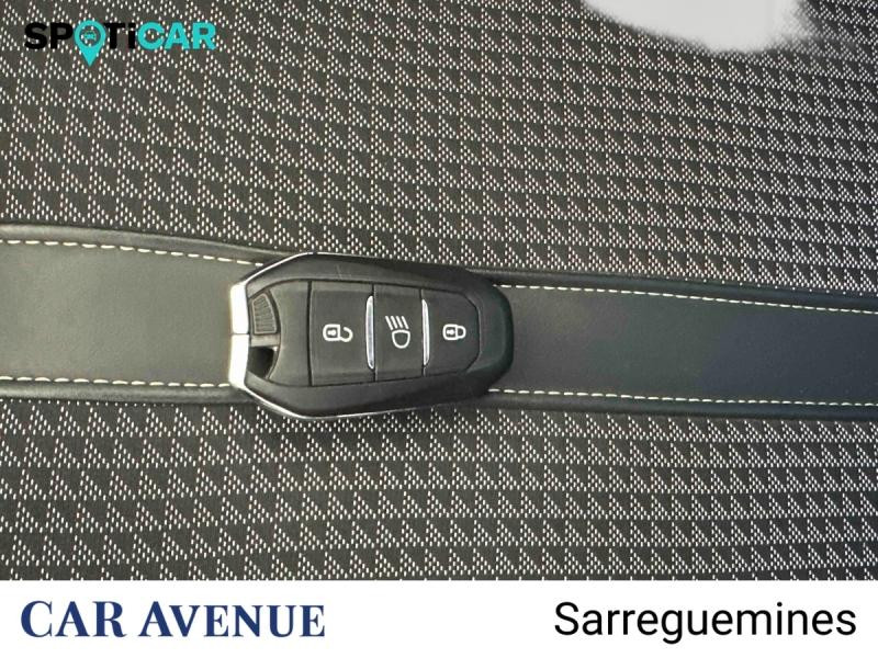 Occasion PEUGEOT 2008 1.5 BlueHDi 130ch S&S GT Line EAT8 7cv 2020 Blanc Nacré (N) 19390 € à Sarreguemines