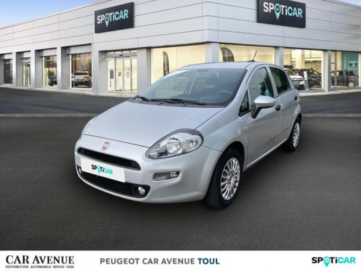 Occasion FIAT Punto 1.2 8v 69ch Easy 5p 2017 Gris Galet Métal 8 795 € à Toul