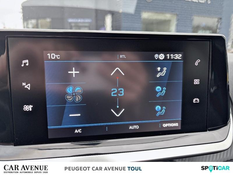 Occasion PEUGEOT 208 1.2 PureTech 100ch S&S Allure EAT8 2022 Bleu Vertigo (V) 14990 € à Toul