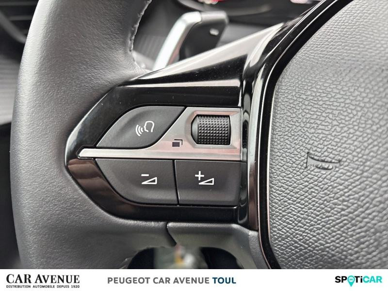 Occasion PEUGEOT 208 1.2 PureTech 100ch S&S Allure EAT8 2022 Bleu Vertigo (V) 14990 € à Toul