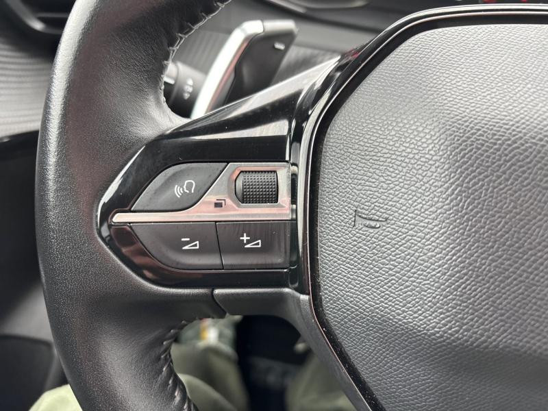 Occasion PEUGEOT 208 1.2 PureTech 100ch S&S Style EAT8 2021 Jaune 13890 € à Toul
