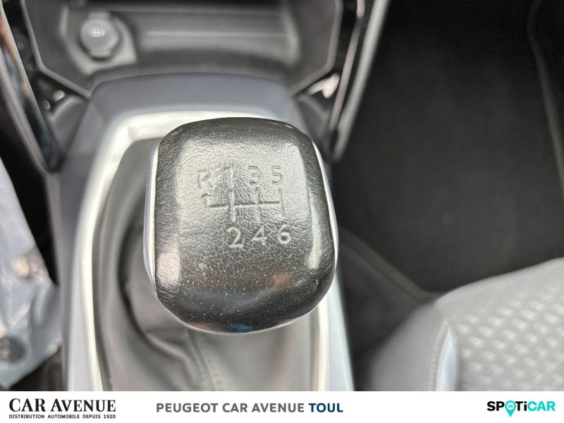Used PEUGEOT 2008 1.2 PureTech 100ch S&S Allure 2020 Gris Artense (M) € 13490 in Toul