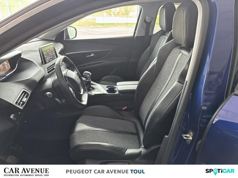 Occasion PEUGEOT 3008 1.2 PureTech 130ch E6.c Allure S&S 2019 Bleu Magnetic (M) 16590 € à Toul