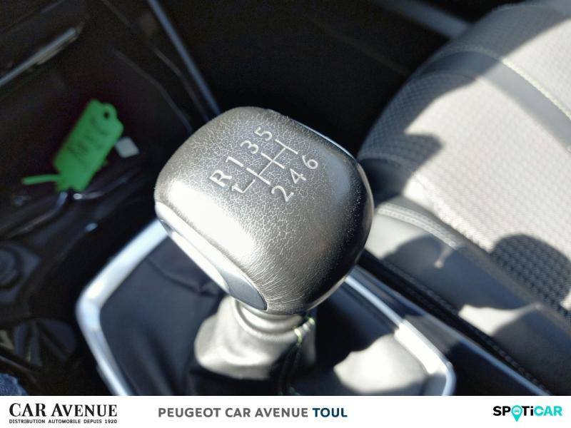 Used PEUGEOT 2008 1.2 PureTech 130ch S&S GT 2021 Bleu Vertigo (S) € 15990 in Toul