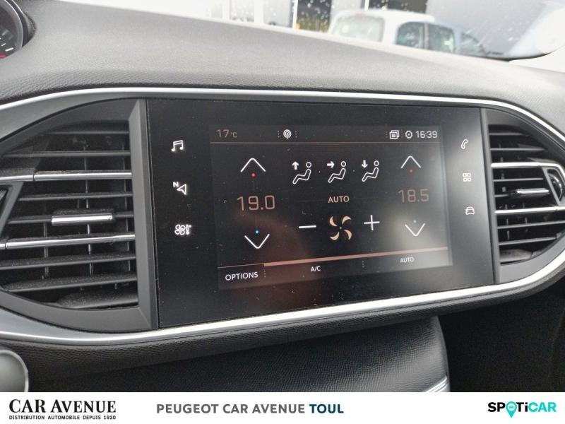 Occasion PEUGEOT 308 1.2 PureTech 110ch E6.3 S&S Style 2019 Bleu Magnetic 11690 € à Toul