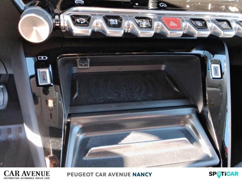 Occasion PEUGEOT 208 1.2 Hybrid 100ch Allure e-DCS6 2024 Rouge Elixir (V) 20650 € à Toul