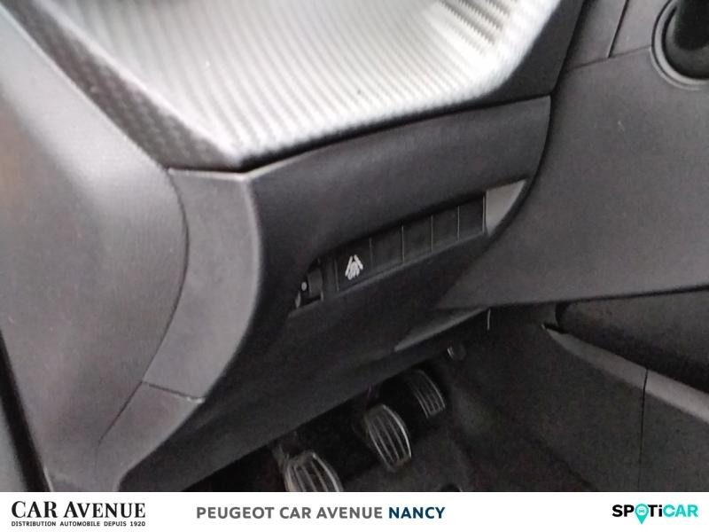 Occasion PEUGEOT 2008 1.2 PureTech 100ch S&S Active 2022 Orange 14990 € à Toul