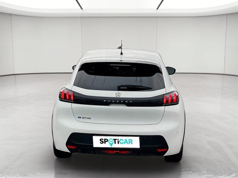 Occasion PEUGEOT 208 e-208 136ch Allure 2023 Blanc Banquise (O) 21622 € à Toul