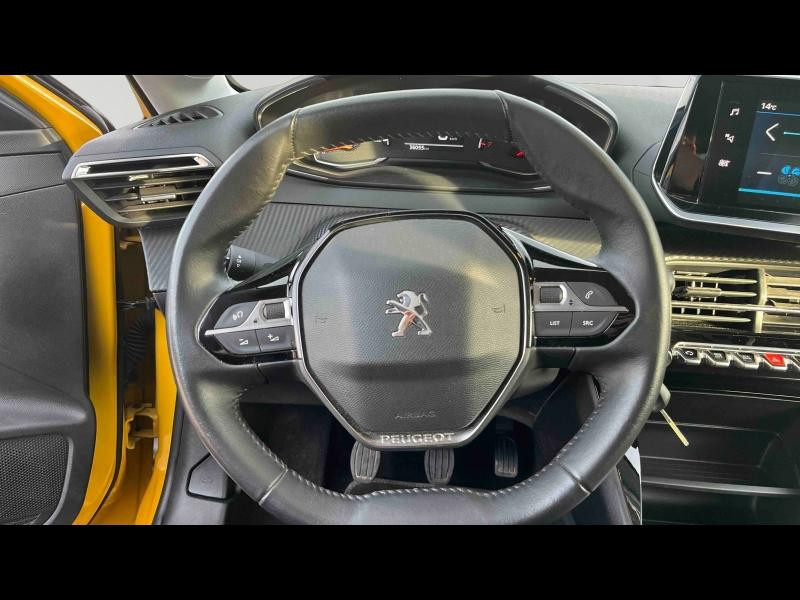 Occasion PEUGEOT 208 1.2 PureTech 100ch S&S Style 2022 Jaune 14114 € à Toul