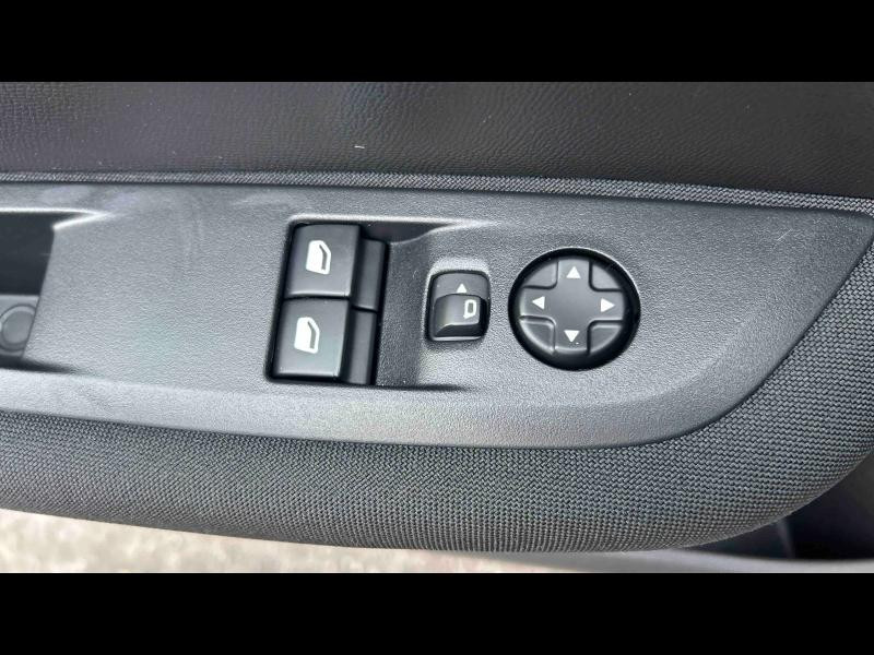 Occasion PEUGEOT 208 1.2 PureTech 100ch S&S Active EAT8 2019 Gris Artense 13785 € à Toul