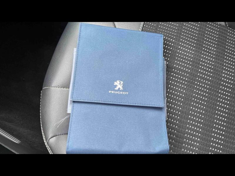 Occasion PEUGEOT 2008 1.2 PureTech 110ch E6.c Allure S&S EAT6 2019 Gris Artense 11964 € à Toul