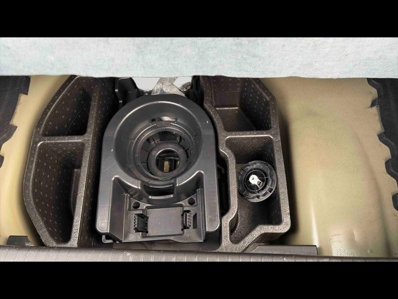 Occasion PEUGEOT 208 1.2 PureTech 100ch S&S Allure EAT8 2022 Noir Perla Nera (M) 14561 € à Toul