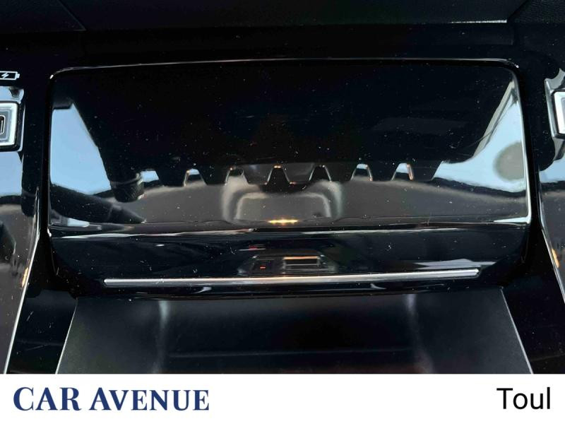 Occasion PEUGEOT 208 1.2 Hybrid 100ch Allure e-DCS6 2024 Rouge Elixir (V) 19891 € à Toul