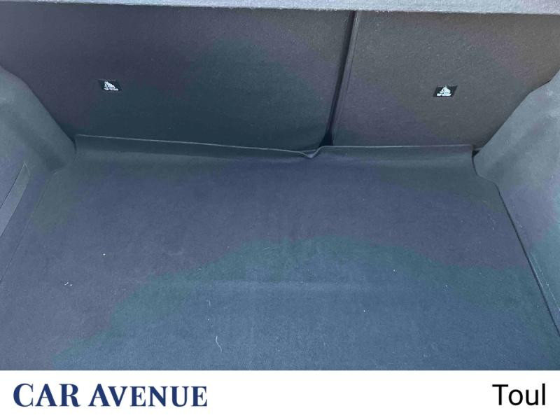 Occasion PEUGEOT 208 1.2 Hybrid 100ch Allure e-DCS6 2024 Rouge Elixir (V) 19891 € à Toul