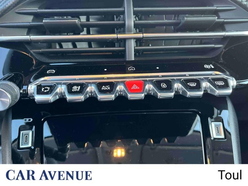 Occasion PEUGEOT 208 1.2 Hybrid 100ch Allure e-DCS6 2024 Rouge Elixir (V) 19891 € à Toul