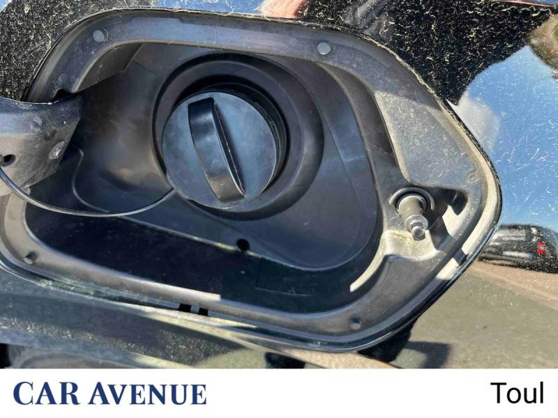 Occasion PEUGEOT 208 1.2 PureTech 100ch S&S Allure 118g 2021 Noir Perla Nera (M) 12658 € à Toul